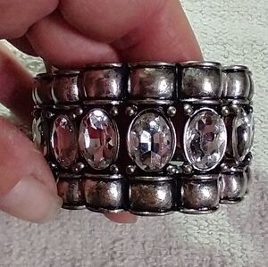 Silvertone large wide crystal stretch bracelet